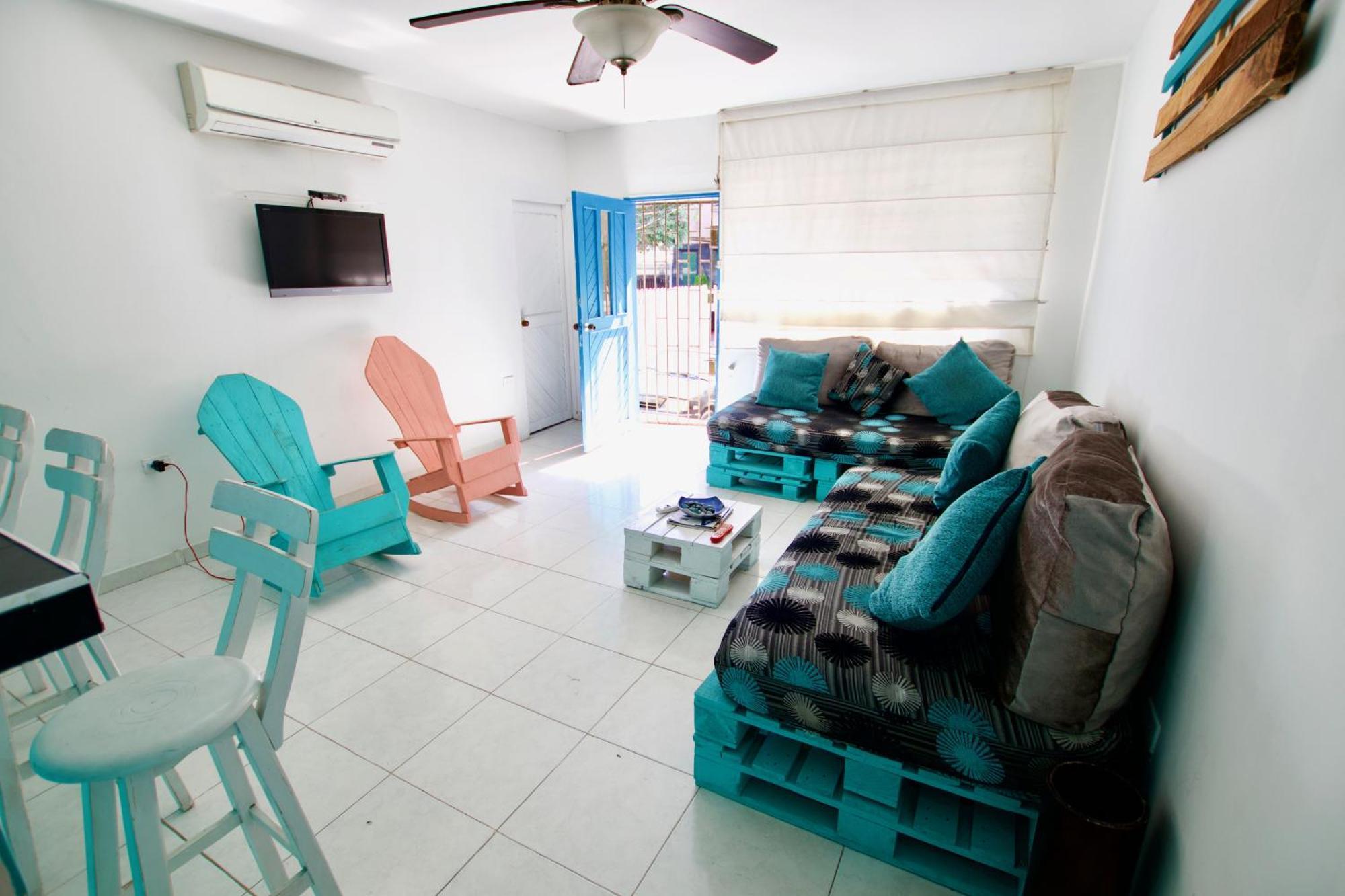Quillahost Guesthouse Barranquilla  Exterior photo